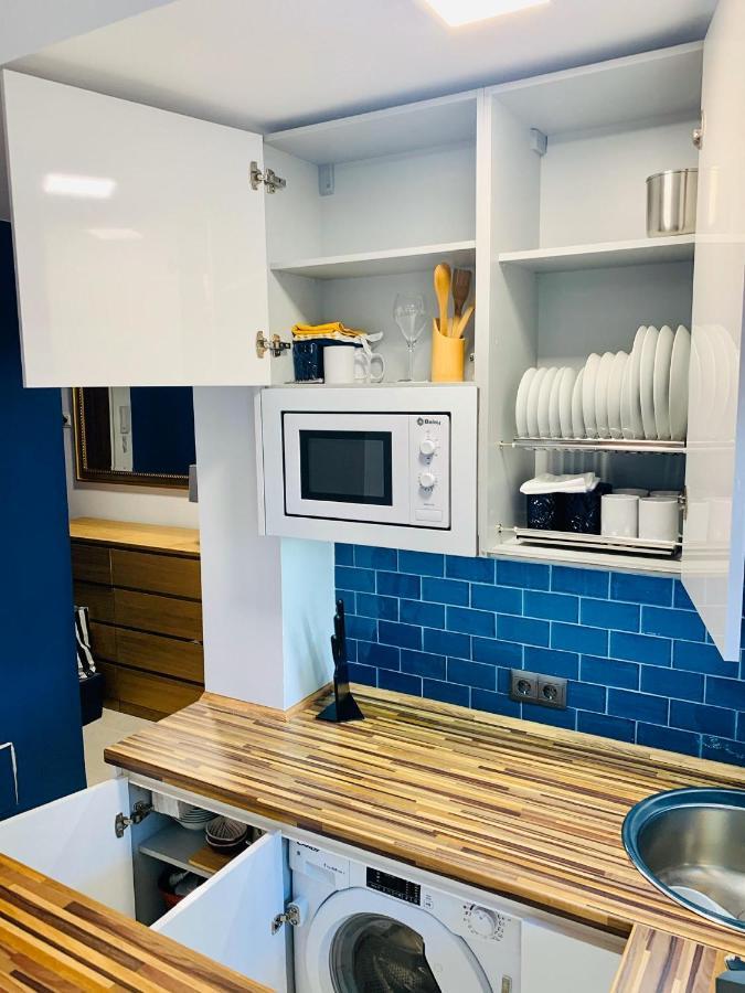 Shiny Studio With Pool & Carihuela Beach At 500M Торремолинос Экстерьер фото